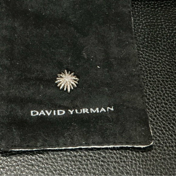 David Yurman Starburst Diamond Pendant 14.5mm - Picture 4 of 5